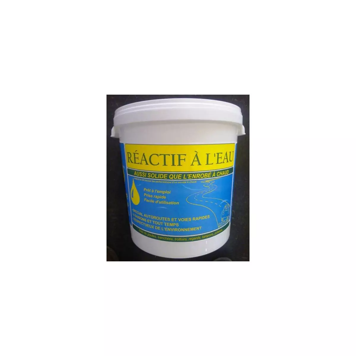 Cold coated high performance water reactive bucket of 25 kgs