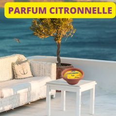 Décoration extérieure avec bougie en terre cuite