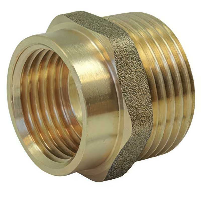 Female male reduced nipple in brass